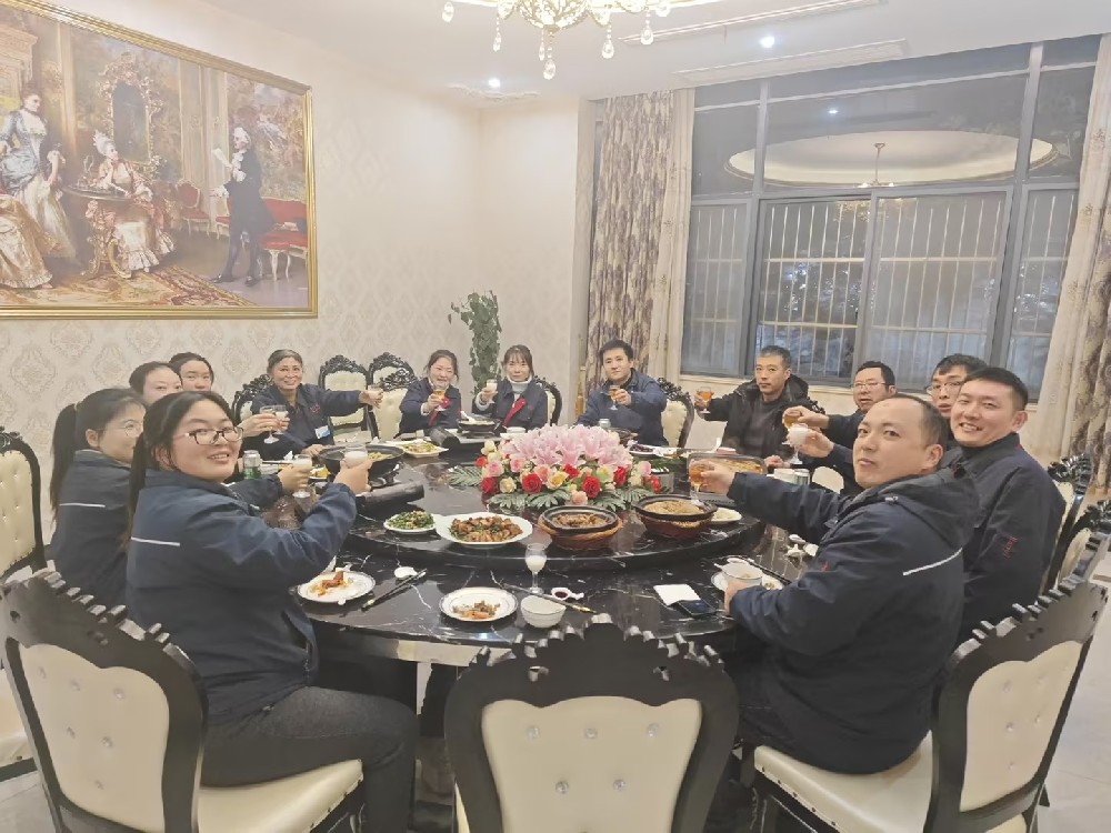 冬雪为笺，岁月为礼一一联亿1月员工生日会